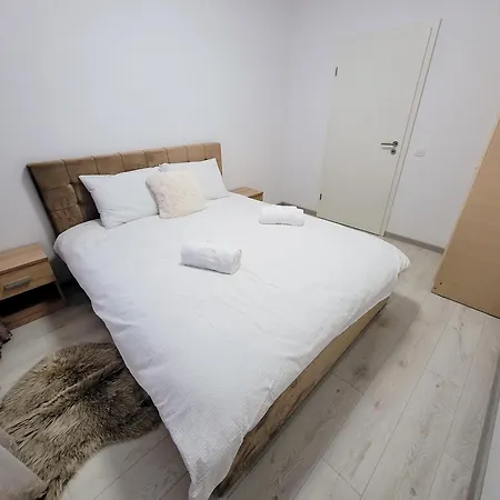 Lena Apartment