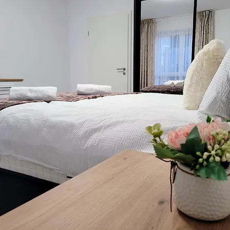 Lena Apartment